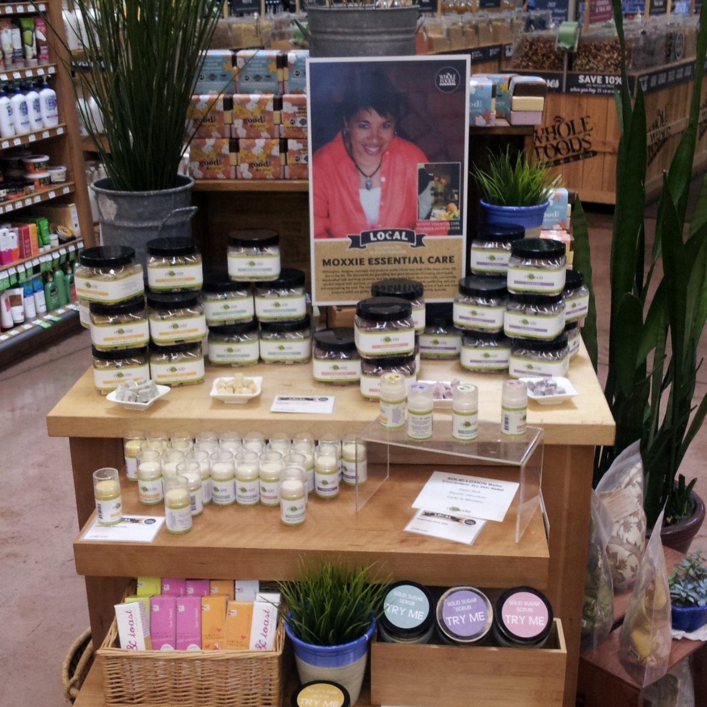 Moxxie is in Whole Foods